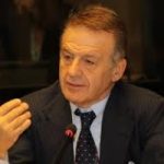 Auto elettrica, Clini: 'avanti tutta', l'Italia deve fare di piu'