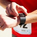 I braccialetti conta-calorie non sono affidabili. Ecco perché